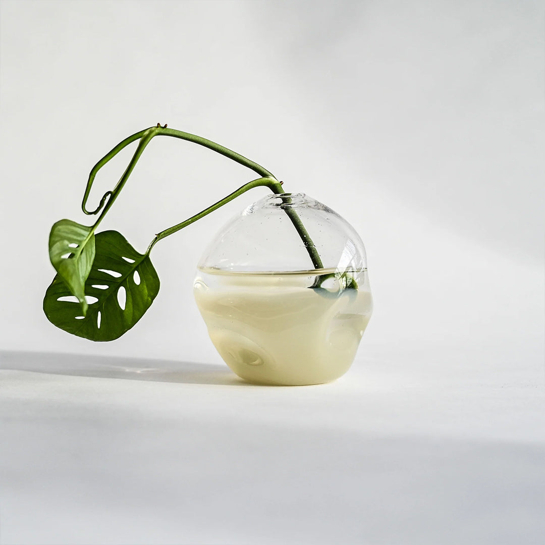Splash Bottom Softie Bud Vase