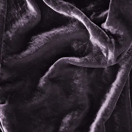 St Genève | Divina | Sumptuous Silk Velvet Throw