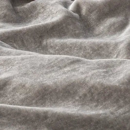 St Genève | Divina | Sumptuous Silk Velvet Throw