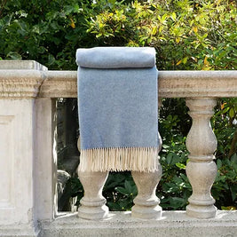 St Genève | Freya | Baby Alpaca Throw