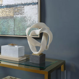 Larson Quartz Loop Statuary