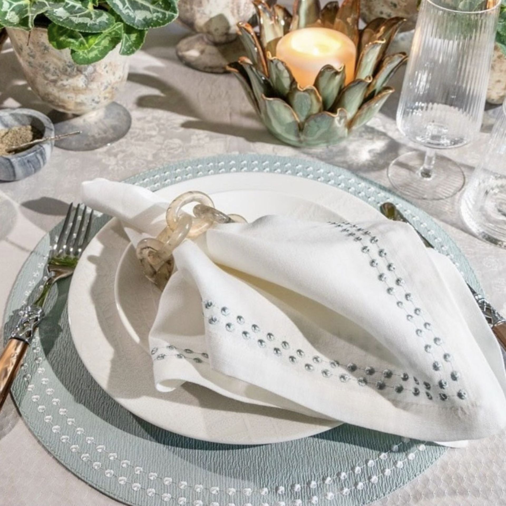 Pearls Napkin (Sets of 4)