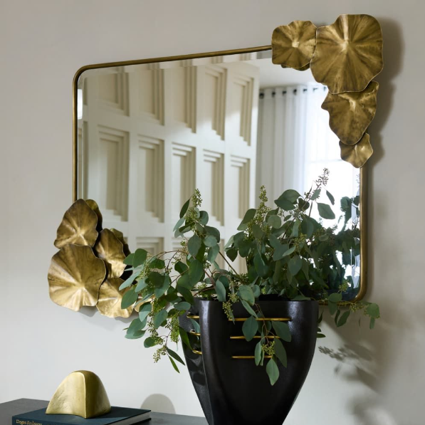 Ismerie Mirror