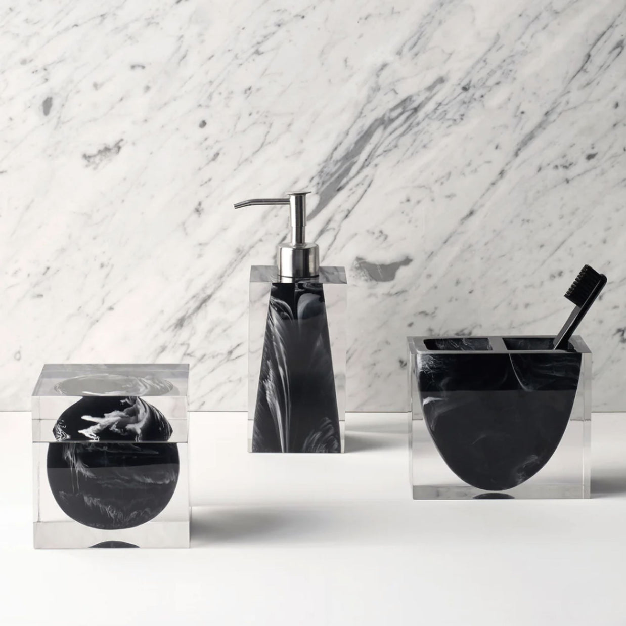Ducale Bath Accessories