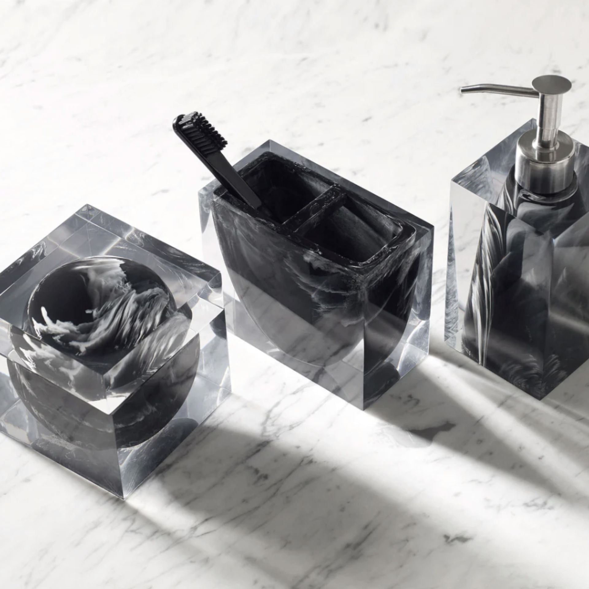 Ducale Bath Accessories