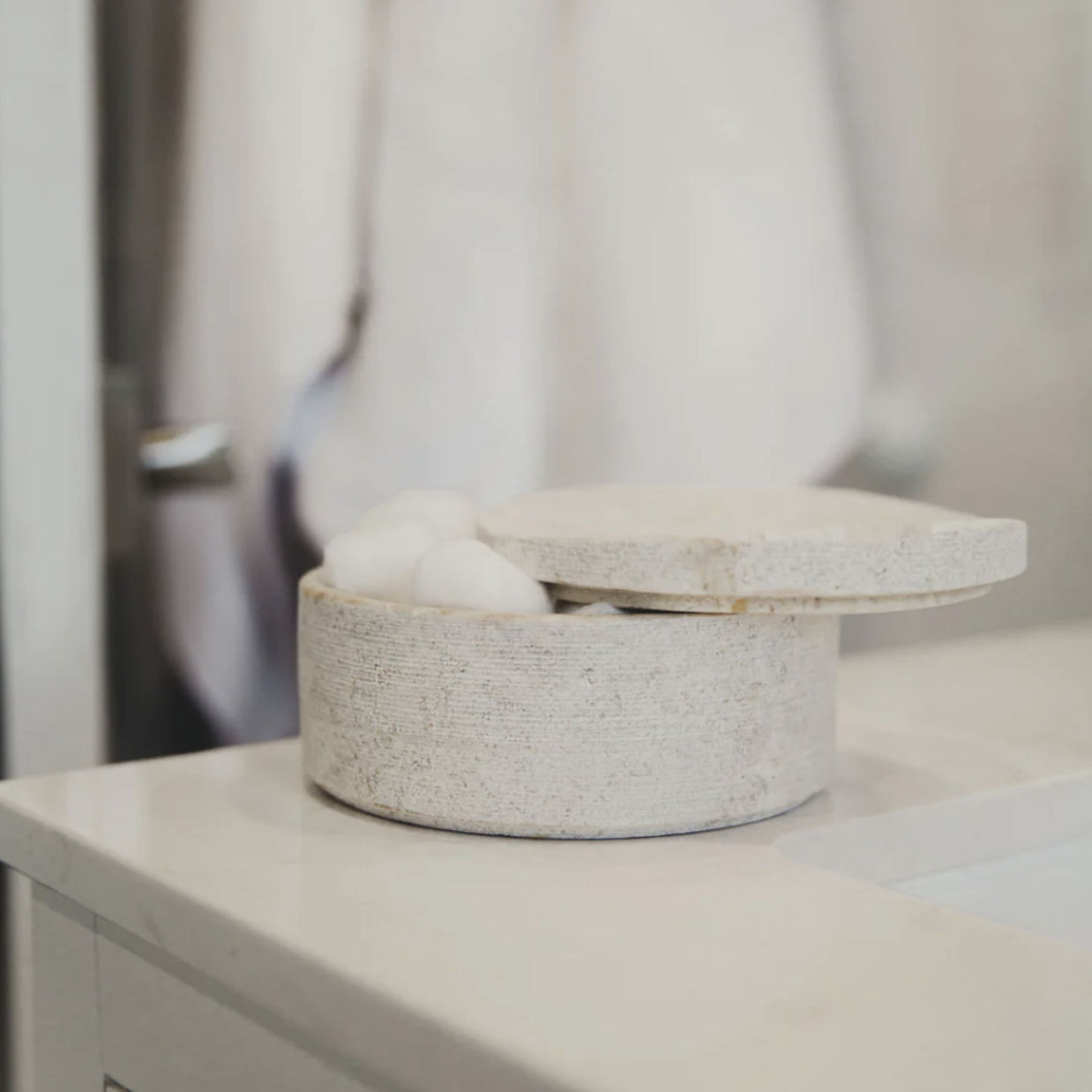 Limestone Bath Accessories
