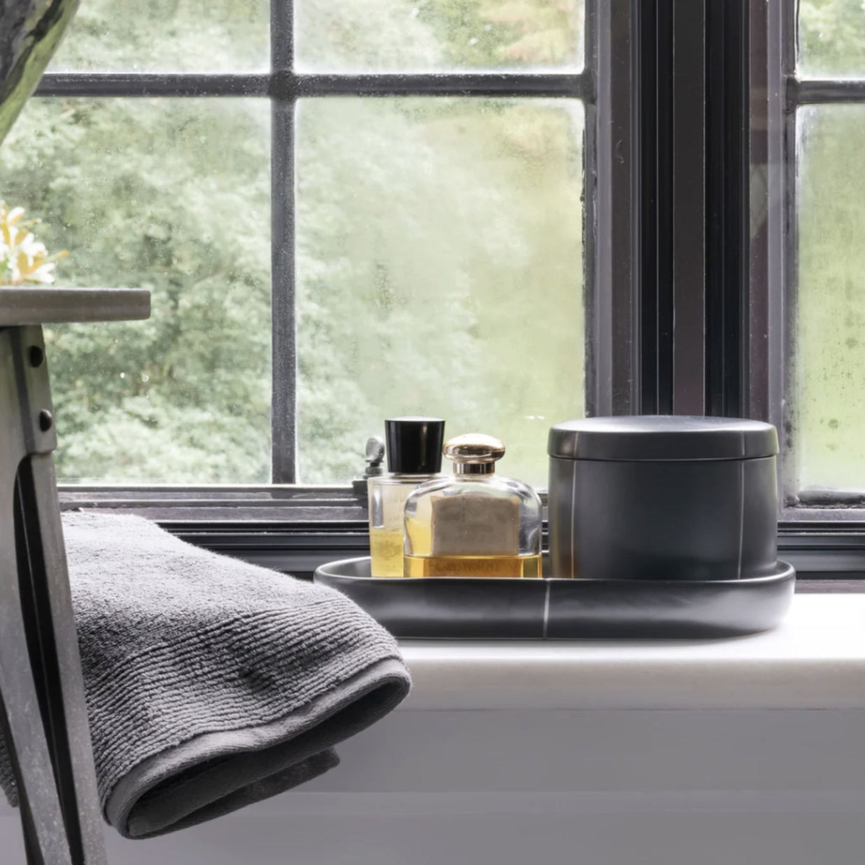 Nero Bath Accessories