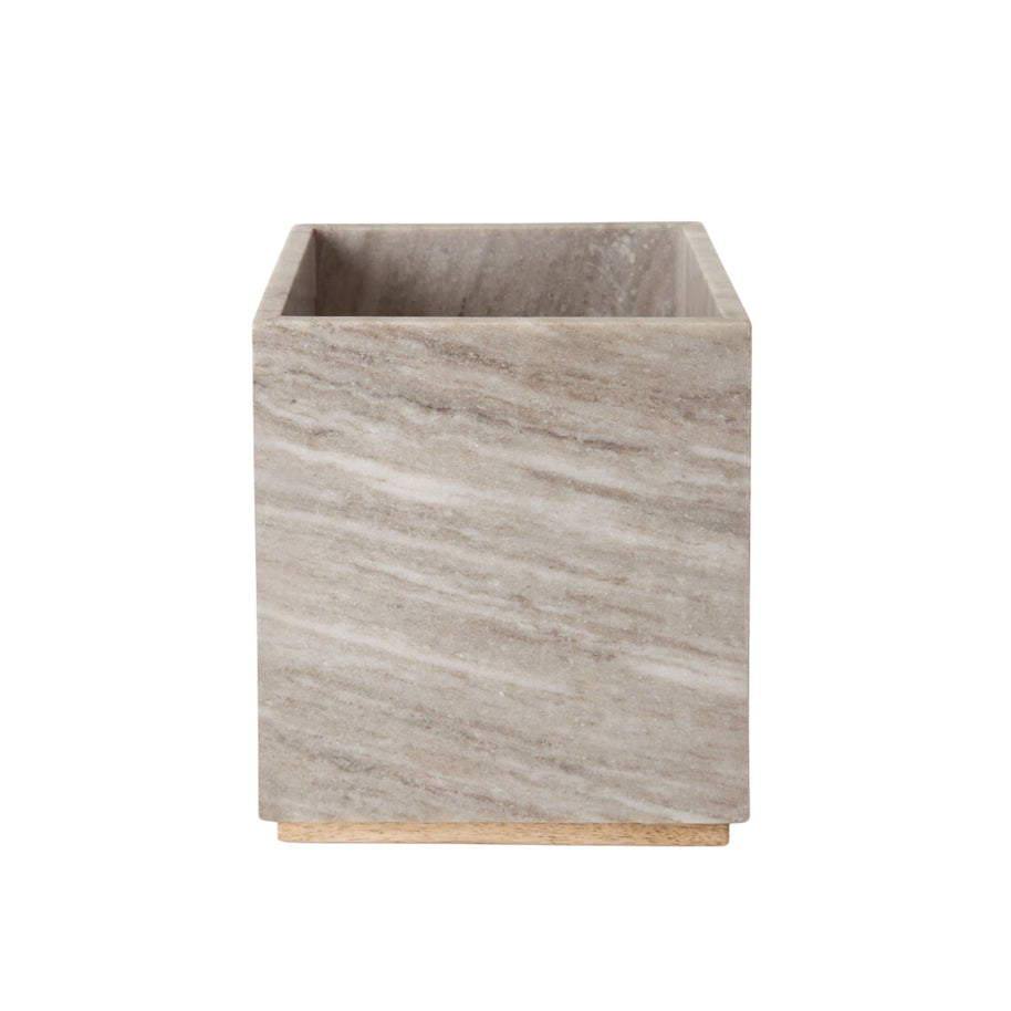 San Marino Bath Accessories