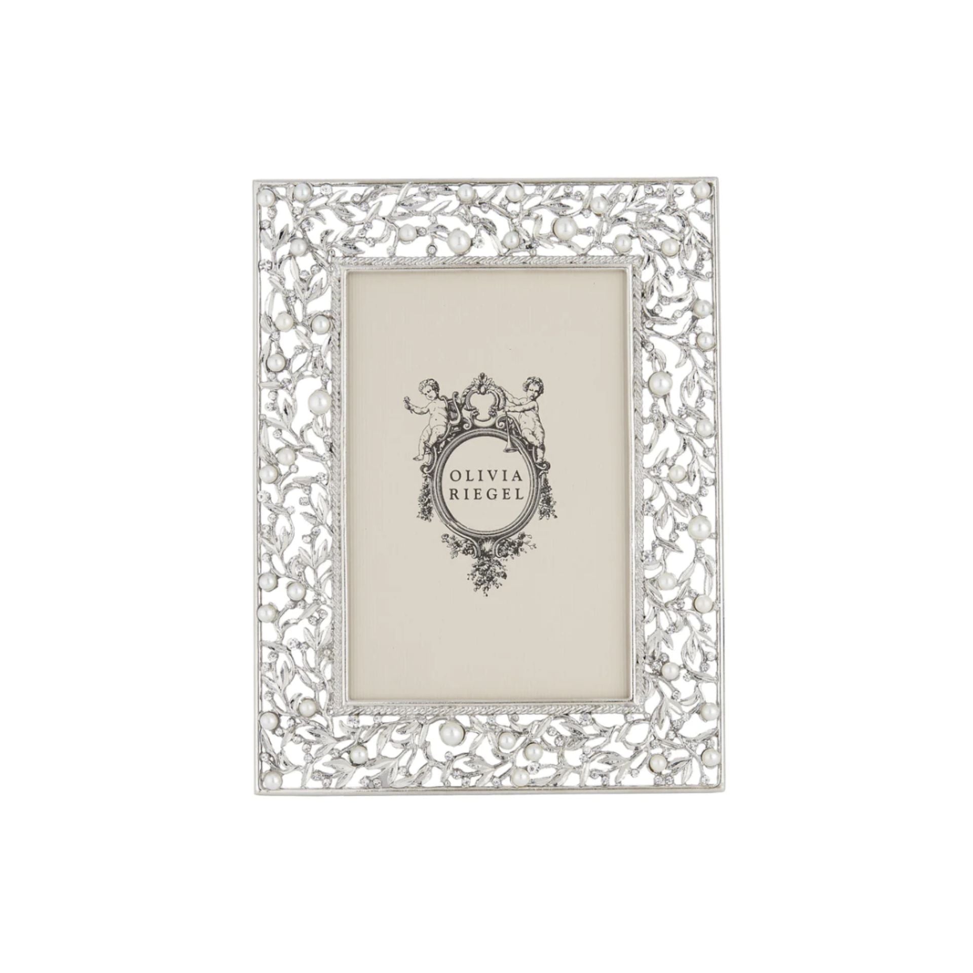 Eleanor Frame - OLIVIA RIEGEL