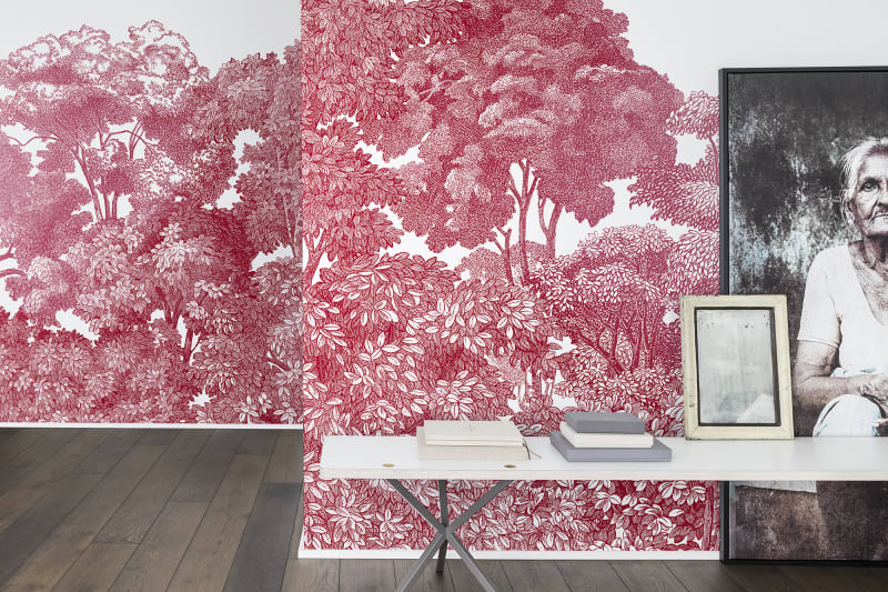 Bellewood, Crimson Toile